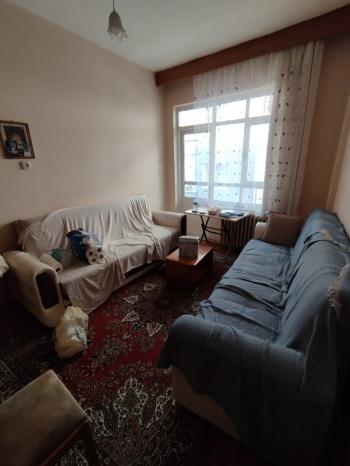 GÜVENAY - ÇORUM ALBAYRAK İLKOKULU YANINDA SATILIK 3+1 ARA KAT DAİRE