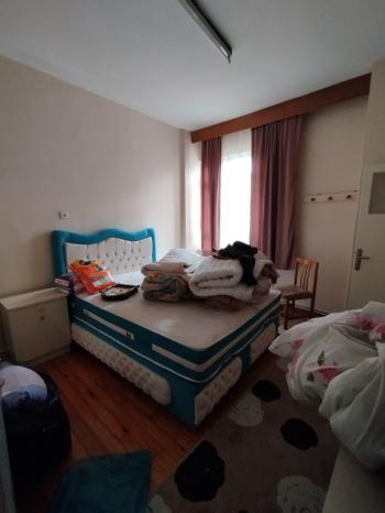 GÜVENAY - ÇORUM ALBAYRAK İLKOKULU YANINDA SATILIK 3+1 ARA KAT DAİRE
