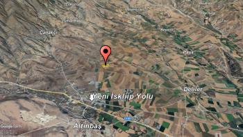 Güvenay - Çorum İskilip Yolu Deliler Köyü Üstü 13 Dönüm Satılık Tarla