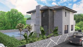 Kıbrıs Girne Alsancak'ta Milli Park Üstü Denize Yakın Site İçerisinde Satılık 4+1 Lüks Villa
