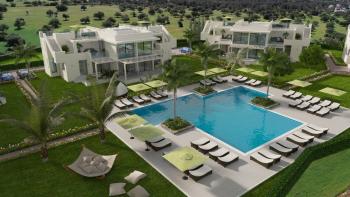 Kıbrıs Girne Esentepe Bölgesinde Deniz Manzaralı Satılık  2+1 Penthouse  Daireler 