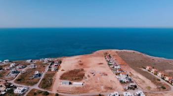 Kıbrıs Girne Karşıyaka da Satılık Denize Yürüme Mesafesinde  Taşınmaya Hazır Sitede Stüdyo Daireler