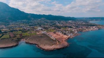 Kıbrıs Girne Karşıyaka da Satılık Denize Yürüme Mesafesinde  Taşınmaya Hazır Sitede Stüdyo Daireler