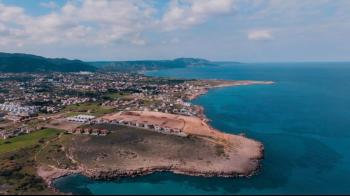 Kıbrıs Girne Karşıyaka da Satılık Denize Yürüme Mesafesinde  Taşınmaya Hazır Sitede Stüdyo Daireler