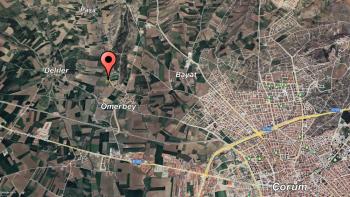 Güvenay - Çorum Ömerbey Köyünde Yola Cephe 3,5 Dönüm Satılık Tarla