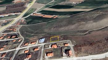 Güvenay - Çorum Cemilbey Feraset Petrol Karşısı 510 m² Vİlla Arsası