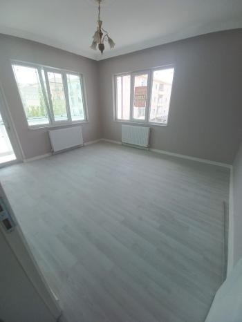 GÜVENAY – ÇORUM BAHABEY DİŞ HASTANESİ ARKASI – 3+1 SATILIK DAİRE