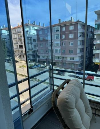 GÜVENAY - ÇORUM BAHÇELİEVLER BEYAZ PARKA YAKIN 3+1 SATILIK DAİRE 