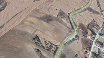 Güvenay - Çorum Osmancık Yolu Civarı Osmaniye de 5 Dönüm Satılık Tarla