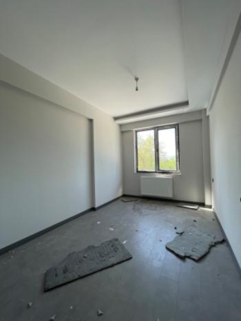 GÜVENAY – ÇORUM KARAKEÇİLİ MAH. TAVUKLUK'TA SIFIR 4+1 KİRALIK DAİRE