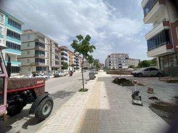 GÜVENAY - ÇORUM KAPAKLI 3.CD. ÜZERİNDE 100 M2 SATILIK İŞYERİ