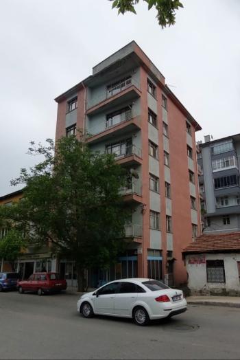 GÜVENAY - ÇORUM KIBRIS CADDESİNDE KOMPLE SATILIK BİNA