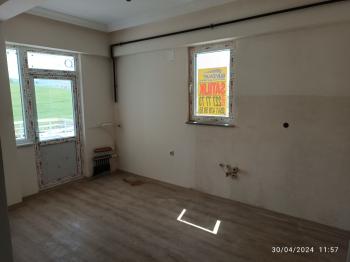 GÜVENAY - ÇORUM EKİN CADDESİ ÜZERİNDE SATILIK 3+1 DAİRE