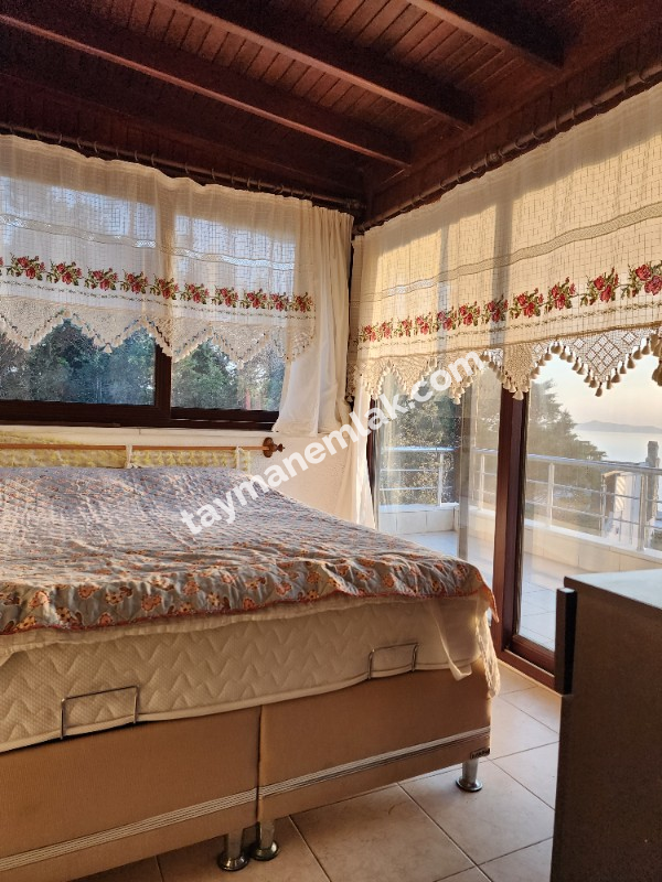 Tayman'dan Bodrum Akyarlar Pınarkent sitesinde Satılık 4+1 Villa
