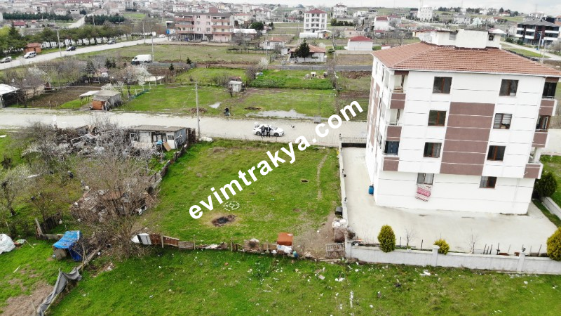 Tekirdağ Ergene Marmaracık mahallesin'de Merkezi konumda 500 M2 4 kat İmarlı