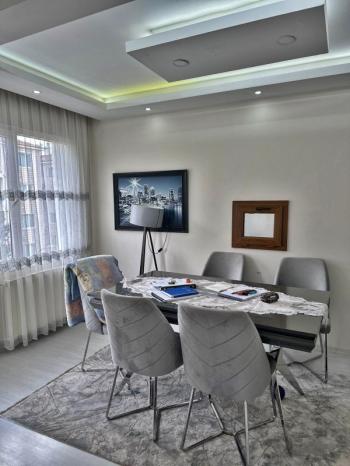 AFYON ÜÇOK EMLAKTAN ÖRNEKEVLER MAH DA SATILIK DUBLEKS DAİRE