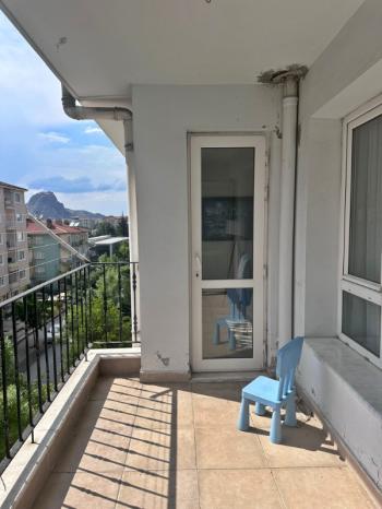 AFYON ÜÇOK EMLAKTAN ÖRNEKEVLER MAH DA SATILIK DUBLEKS DAİRE