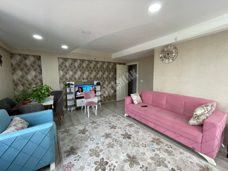 AFYON ÜÇOK EMLAKTAN SAHİPATA MAH DA SATILIK SIFIR AYARINDA 3+1 DAİRE