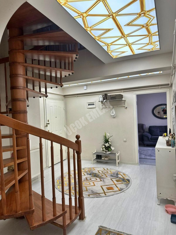 AFYON ÜÇOK EMLAKTAN ÖRNEKEVLER MAH DA SATILIK DUBLEKS DAİRE