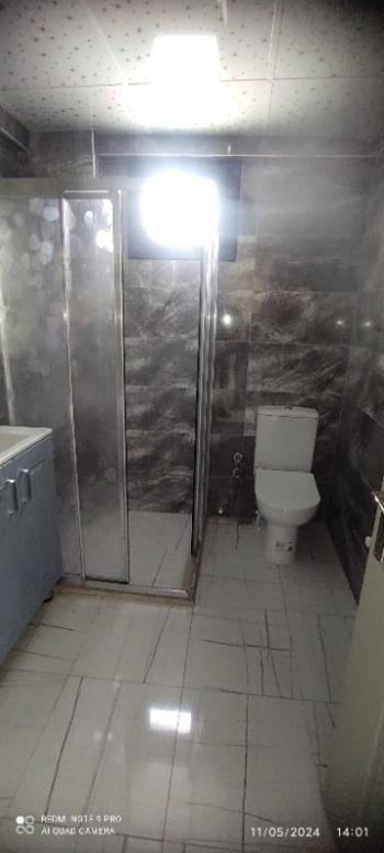 Antre Emlak'tan Satılık  Bahçelievler'de Bozyaka Hastanessi Yakını Doğalgazlı,Asansörlü 2+1 Köşe Sıfır Daire