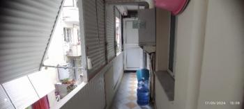 Antre Emlak'tan Satılık Bahçelievler'de Hastane Yanı  3+1,120 M2 Doğalgazlı Bakımlı Arakat Daire