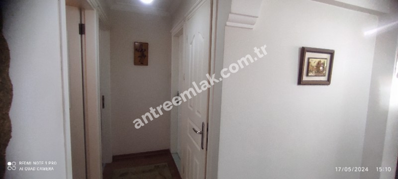 Antre Emlak'tan Satılık Bahçelievler'de Hastane Yanı  3+1,120 M2 Doğalgazlı Bakımlı Arakat Daire