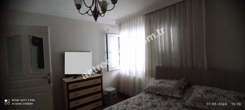 Antre Emlak'tan Satılık Bahçelievler'de Hastane Yanı  3+1,120 M2 Doğalgazlı Bakımlı Arakat Daire