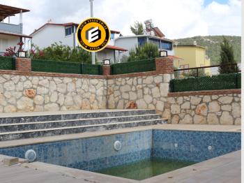 Didim  Akbükte  4+1 Müstakil Girişli Yüzme Havuzlu Satılık Villa            (EK :1032 )