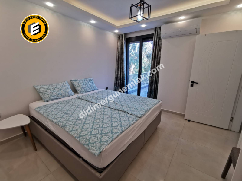 Didim Mavişehir Sagturda 5+1 Müstakil Havuzlu Satılık Villa (EK:1004)