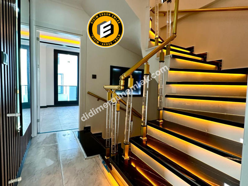 Didim çamlık mahallesin de 4+1 ayrı mutfak ultra lüks villa (ek : 835 )
