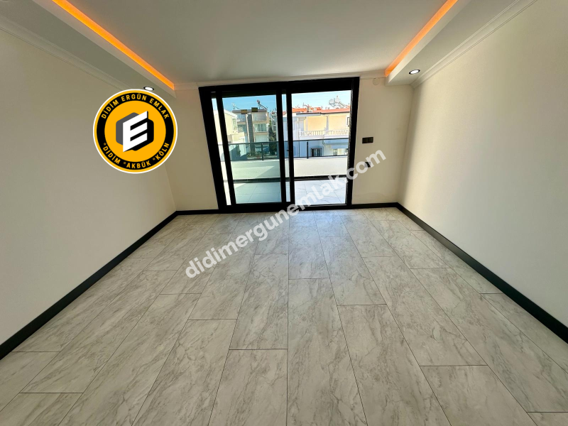 Didim çamlık mahallesin de 4+1 ayrı mutfak ultra lüks villa (ek : 835 )
