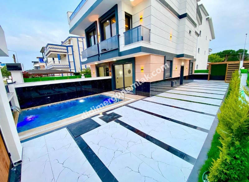 Didim çamlık mahallesin de 4+1 ayrı mutfak ultra lüks villa (ek : 835 )