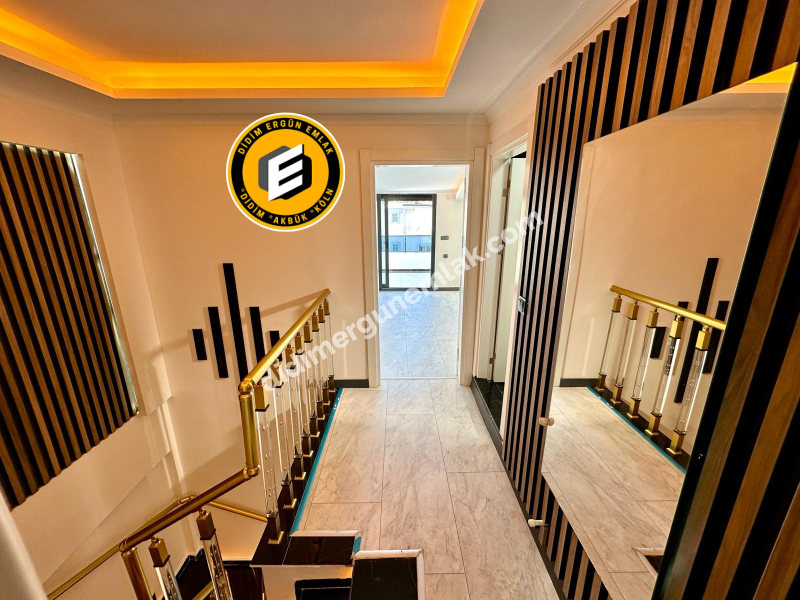 Didim çamlık mahallesin de 4+1 ayrı mutfak ultra lüks villa (ek : 835 )