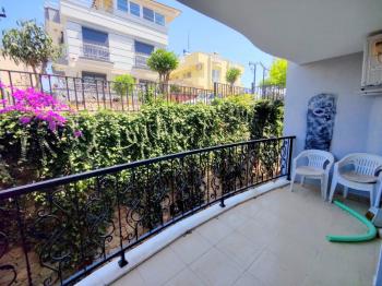 Denize Sıfır Sitede Kiralık 2+1