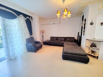 Denize Sıfır Sitede Kiralık 2+1