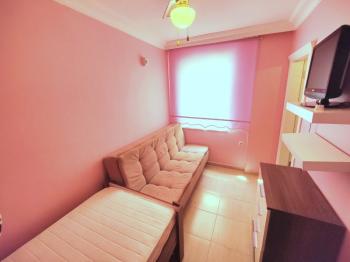 Denize Sıfır Sitede Kiralık 2+1