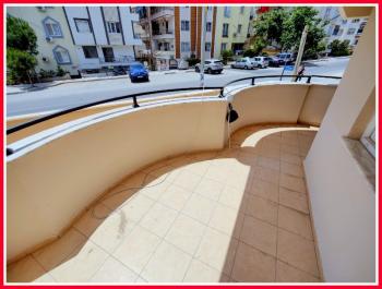 Didim Cadde Üzerinde Satılık Daire