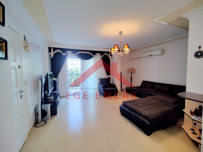 Denize Sıfır Sitede Kiralık 2+1