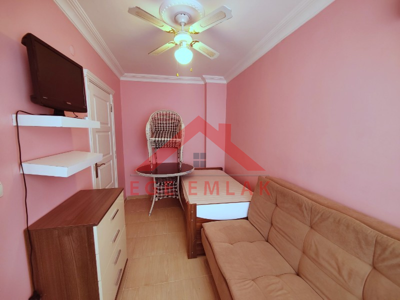 Denize Sıfır Sitede Kiralık 2+1