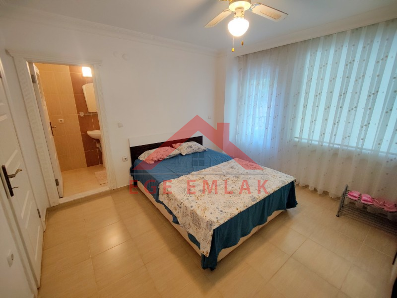 Denize Sıfır Sitede Kiralık 2+1