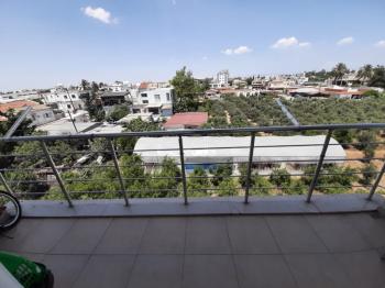 MAĞUSA MARAŞ BÖLGESİNDE OTOPARK ALANLI SATILIK 2+1 DAİRE