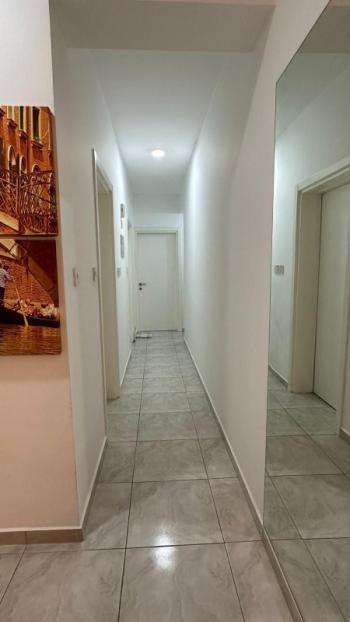 MAĞUSA GÜVERCİNLİKTE ORTAK HAVUZLU SİTEDE SATILIK 3+1 DAİRE