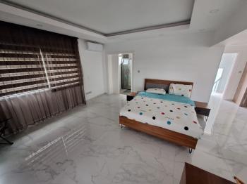 MAĞUSA MUTLUYAKA GİRİŞİNDE KAPALI GARAJ VE BAHÇE ALANLI GENİŞ 4+2 KİRALIK VİLLA