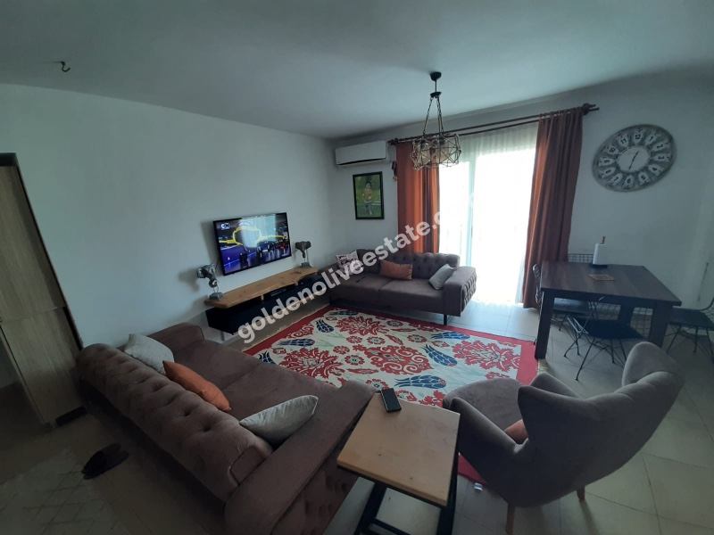 MAĞUSA MARAŞ BÖLGESİNDE OTOPARK ALANLI SATILIK 2+1 DAİRE