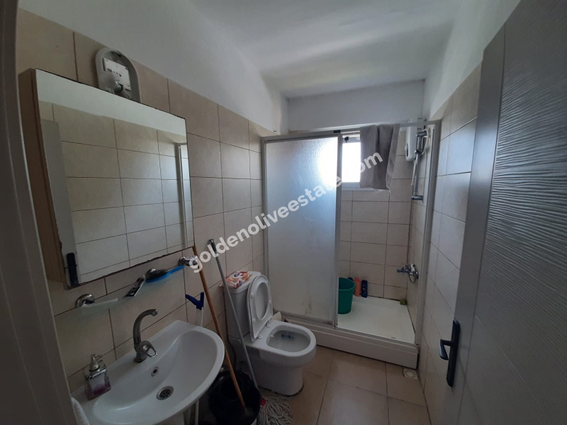 MAĞUSA MARAŞ BÖLGESİNDE OTOPARK ALANLI SATILIK 2+1 DAİRE
