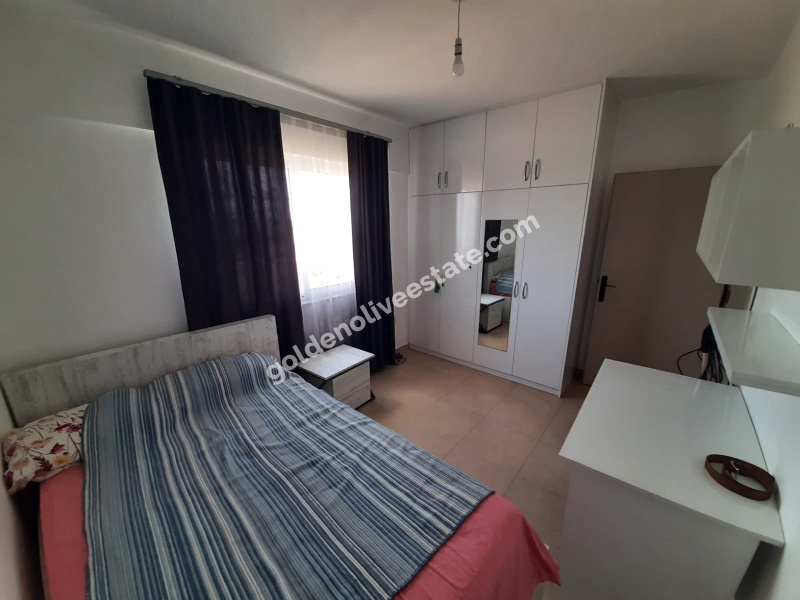 MAĞUSA MARAŞ BÖLGESİNDE OTOPARK ALANLI SATILIK 2+1 DAİRE