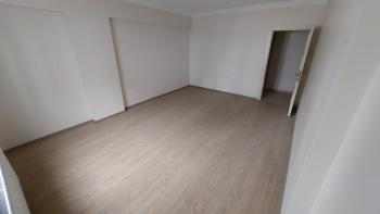 GÜVENAY - ÇORUM BAHABEY VEYSEL KARANİ CAMİİ YANI  2+1 SATILIK DAİRE