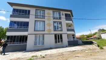 GÜVENAY - ÇORUM KUBATLAR HALI SAHA ARKASI 3+1 SATILIK DAİRE