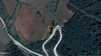 GÜVENAY - ÇORUM EVCİORTAKIŞLA KÖYÜNDE 1,890 M² TARLA