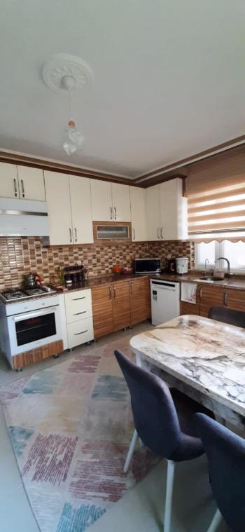 GÜVENAY - ÇORUM GÜLABİBEY HZ.EBUBEKİR CAMİ YAKINI 3+1 SATILIK DAİRE 
